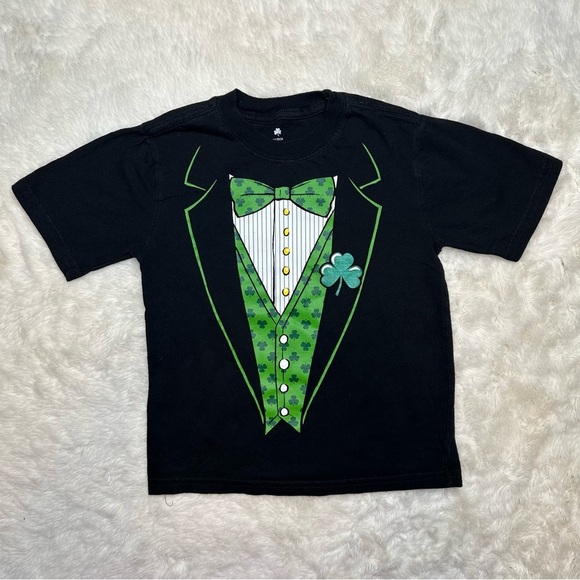 St. Patrick’s Day T-Shirt Black, Green, & White Size 5 - Picture 1 of 16